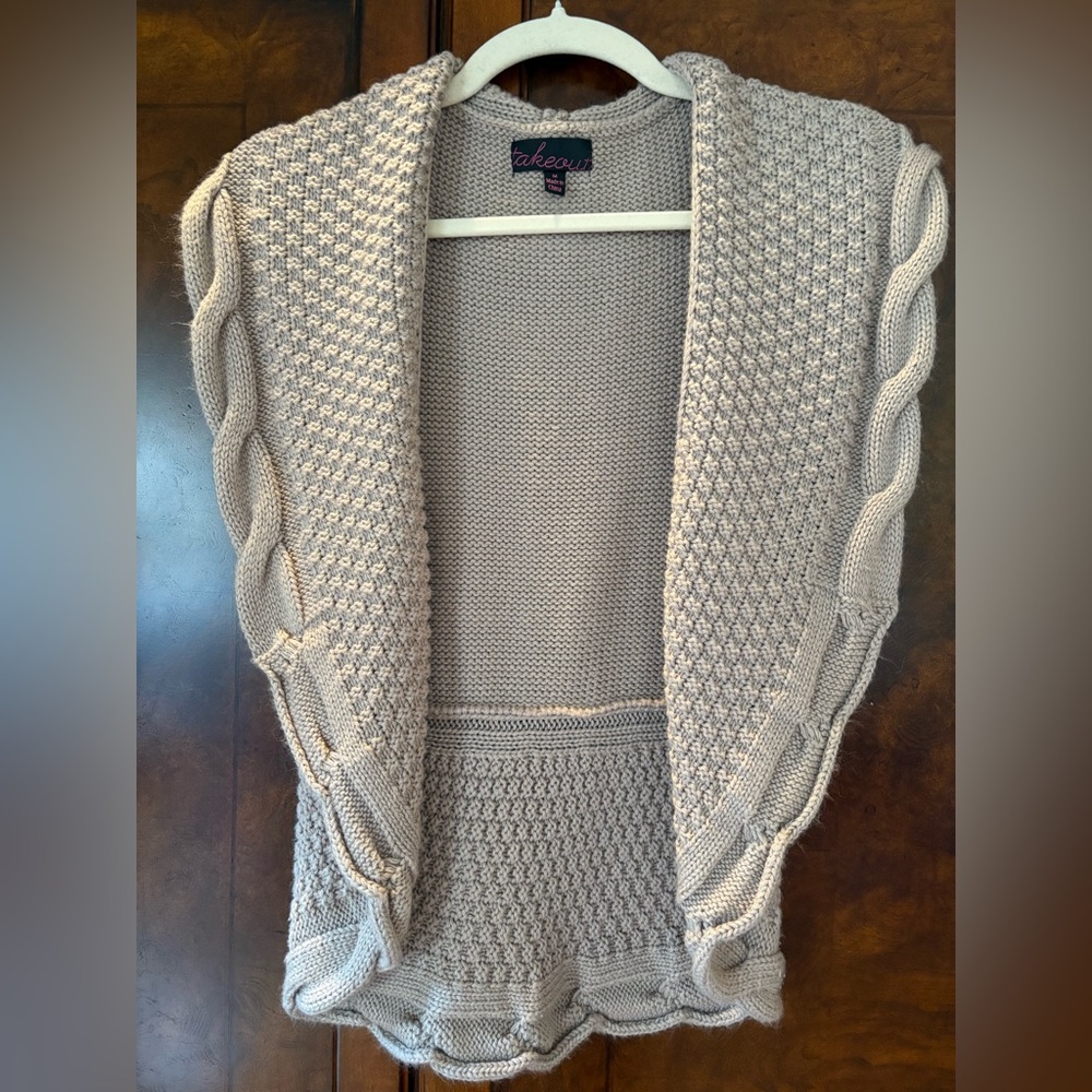 Takeout Textured Beige Cardigan